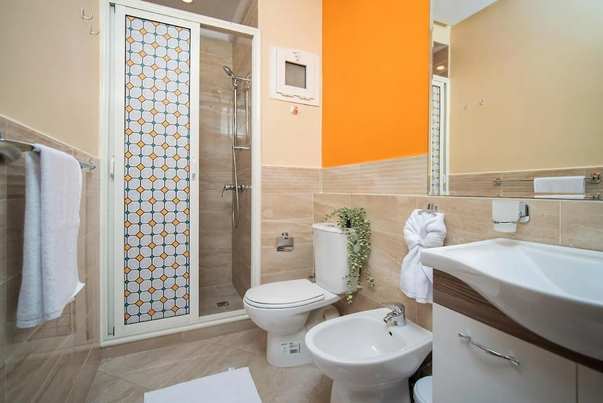 Appartement Elegant 2 Chambres Avec Netflix, Piscine Et Parking Prive Marrakesh 0*,  Marruecos